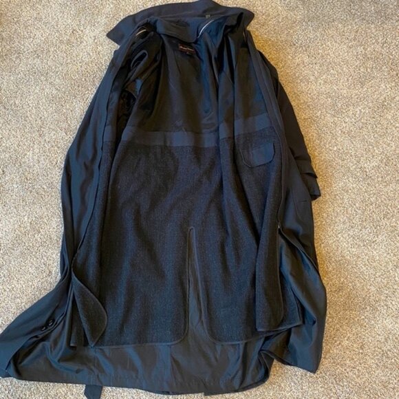 Vintage Christian Dumas trench coat with removable wool lining. Size 42 Tall - Picture 4 of 14